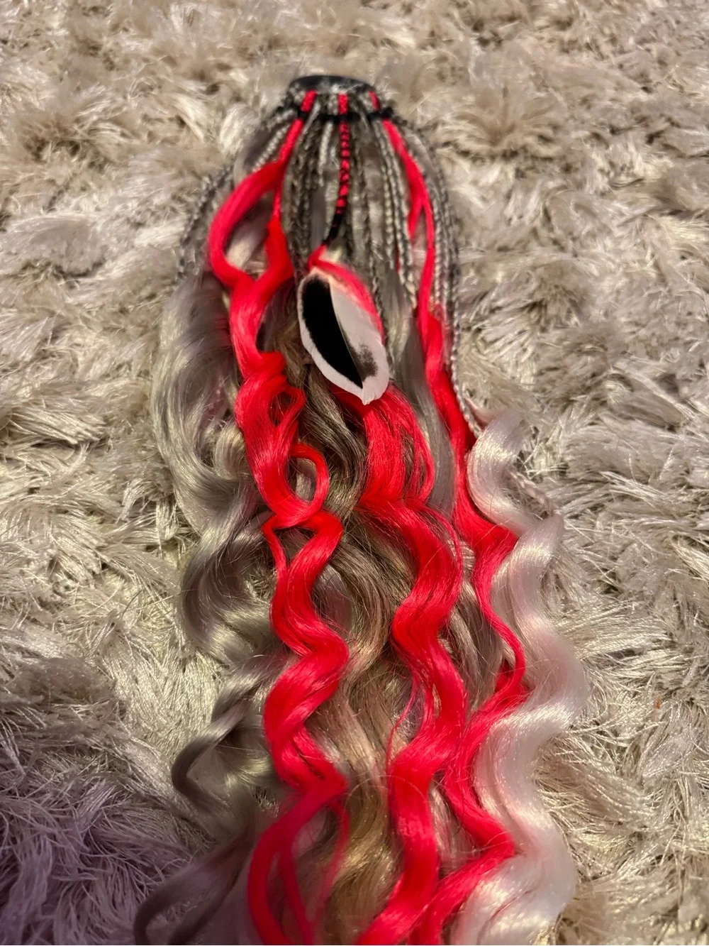 Handmade standout synthetic